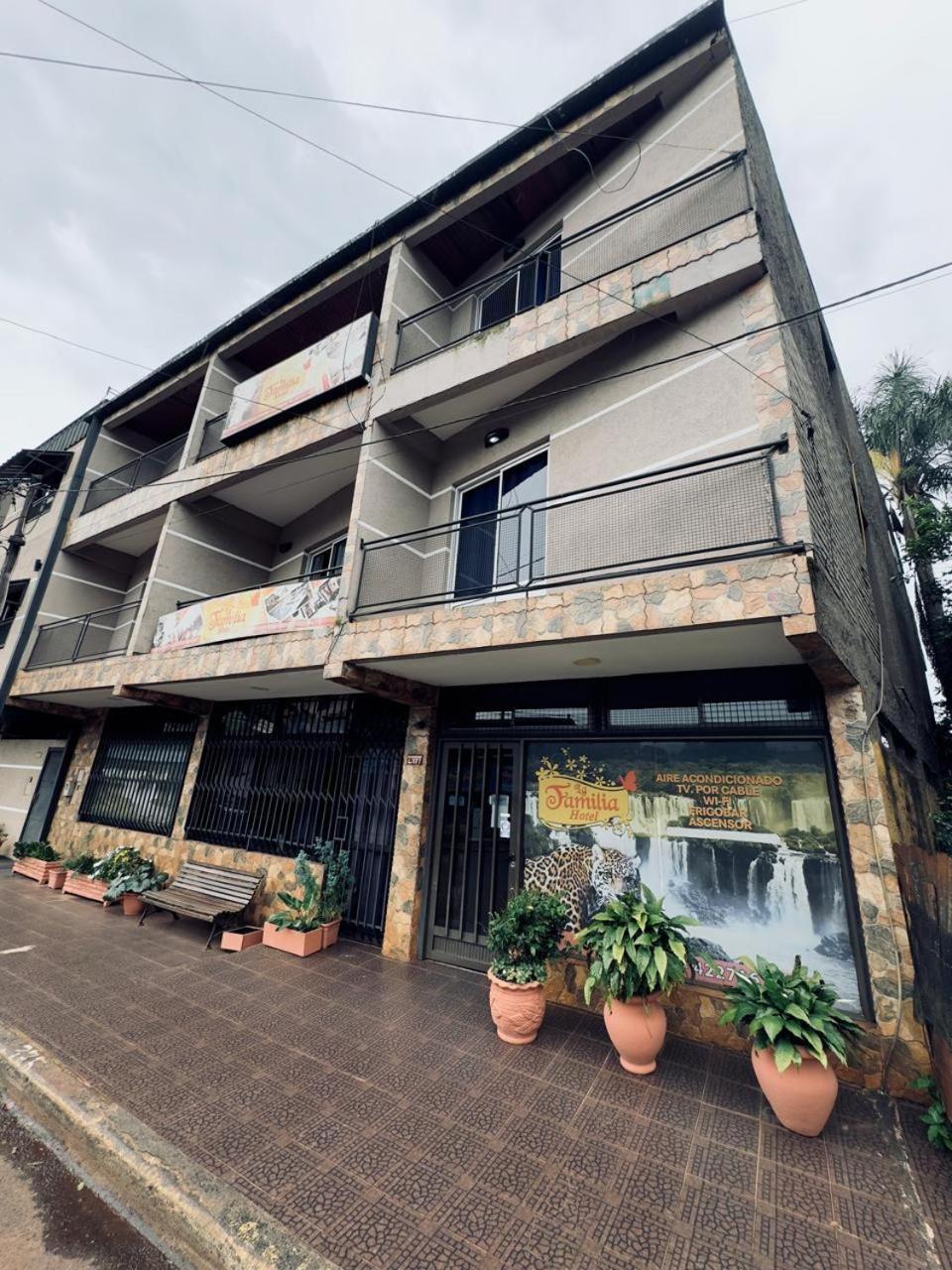 La Familia Hotel Puerto Iguazú Kültér fotó